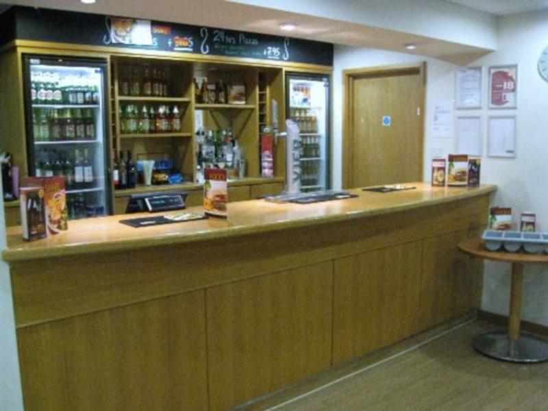 Travelodge Croydon Central Kültér fotó