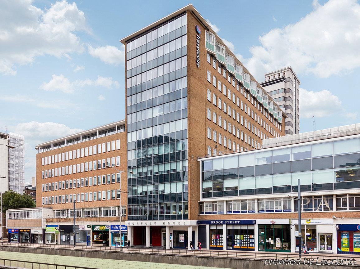 Travelodge Croydon Central Kültér fotó