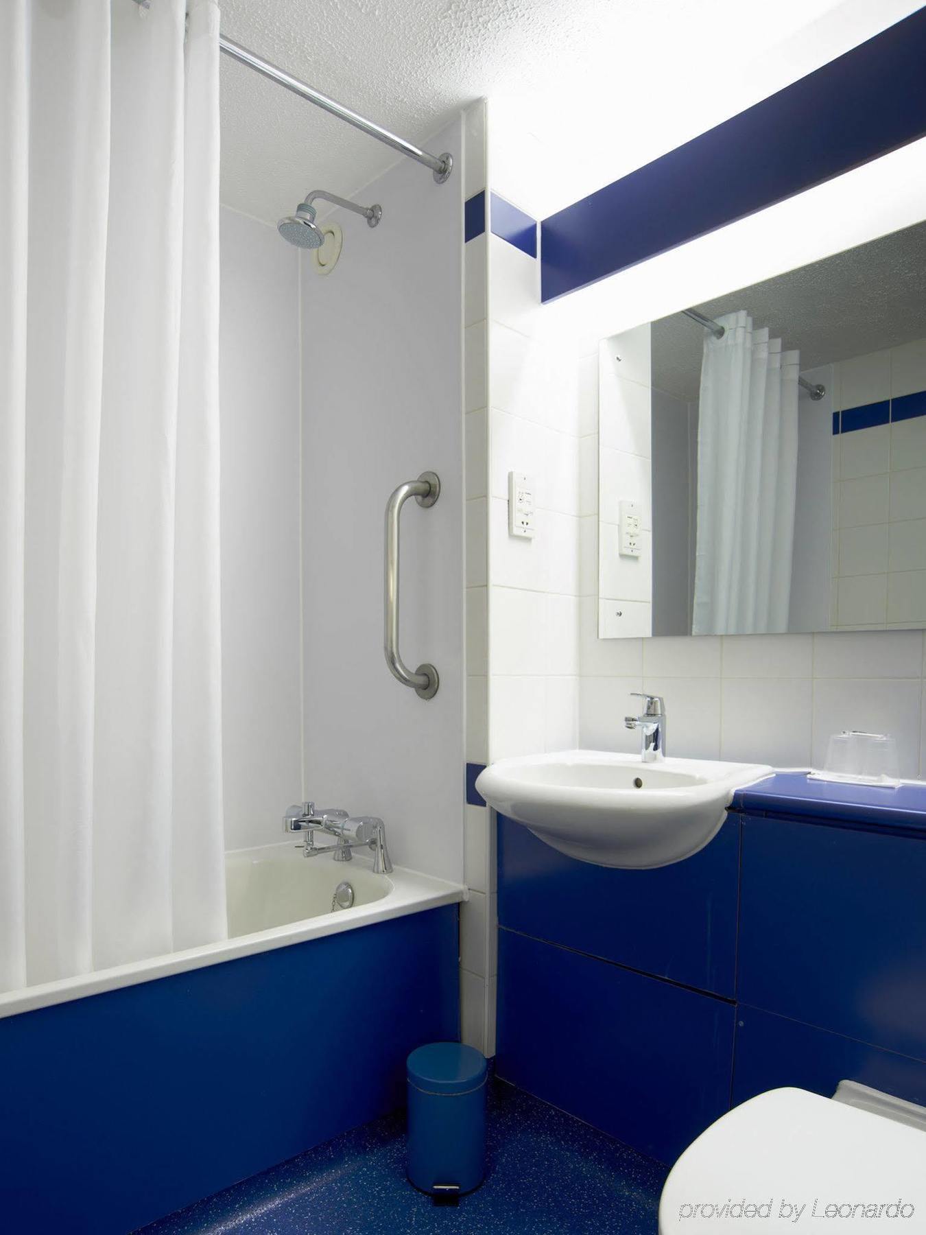 Travelodge Croydon Central Kültér fotó