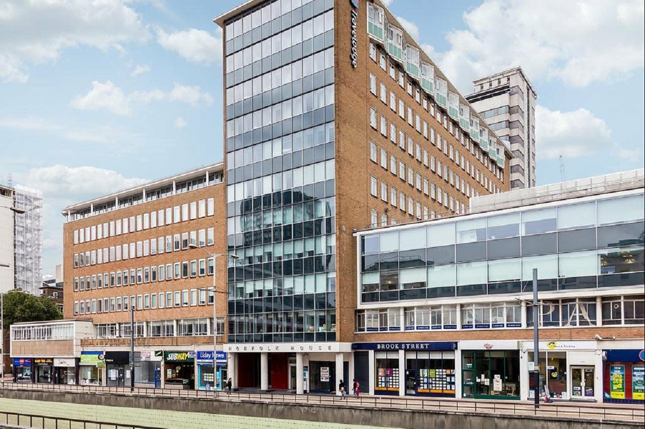Travelodge Croydon Central Kültér fotó