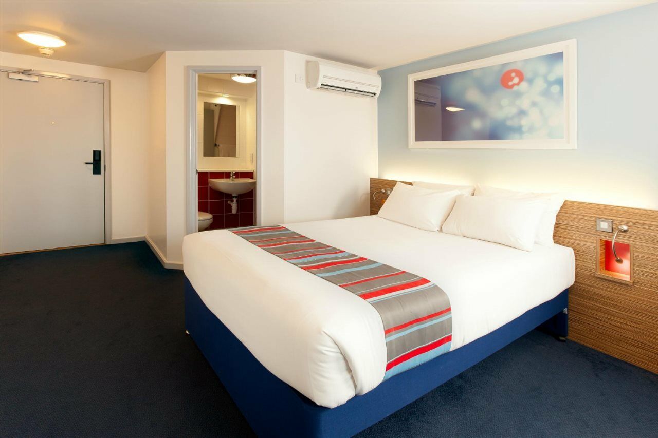 Travelodge Croydon Central Kültér fotó